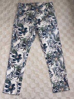 Soft Surroundings White Skinny Jeans with Blue & Green Floral Print • Medium